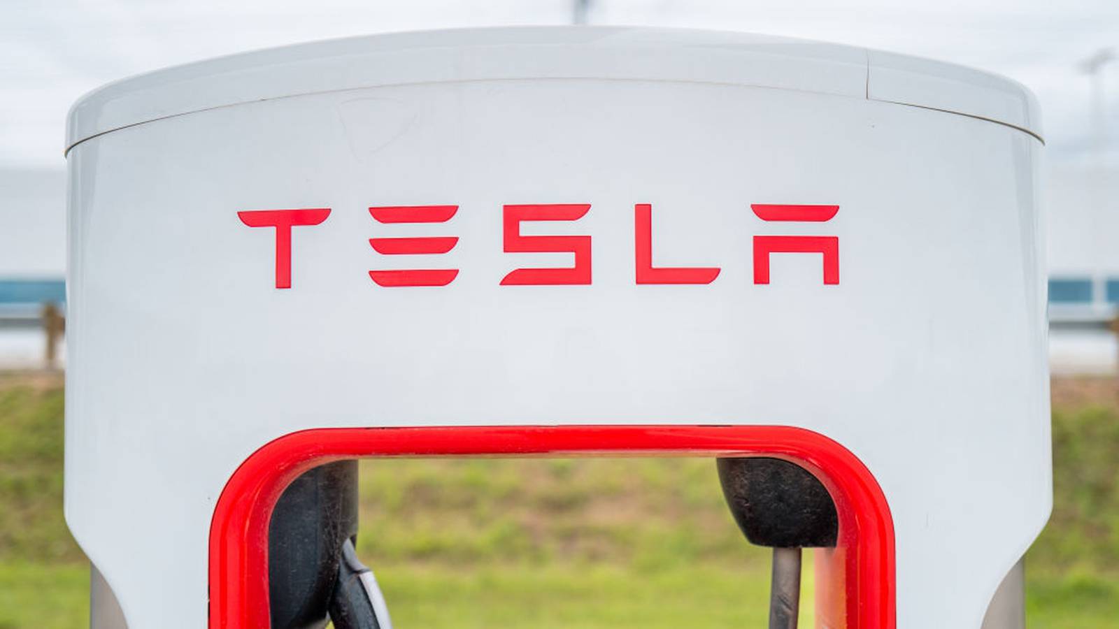 Tesla layoffs to trim 6,000 positions in California, Texas STAR 94.5