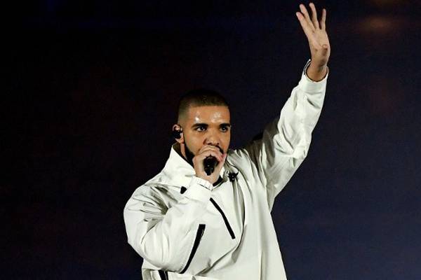 Drake reacts to Kendrick Lamar's "Euphoria" diss track
