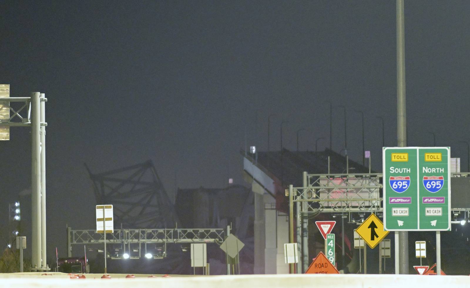 Baltimore Bridge collapses after it’s struck by a cargo ship, rescues